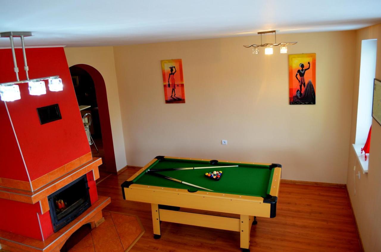 Apartmany Riviera A Chalupa Riviera Liptov, Bešeňová Eksteriør billede