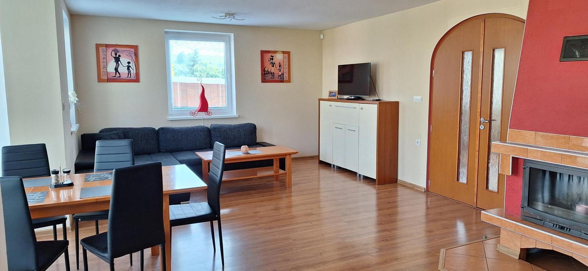 Apartmany Riviera A Chalupa Riviera Liptov, Bešeňová Eksteriør billede
